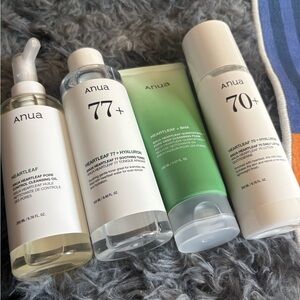 Anua Heartleaf Skincare Set - White and Green